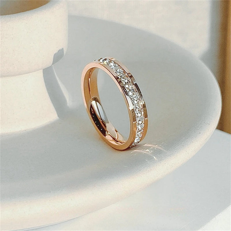 Rose Gold Double Rowed Square Zircon Ring